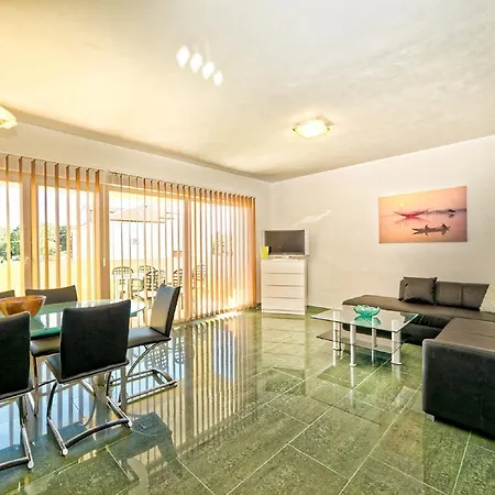 Appartement Una 2 Pula