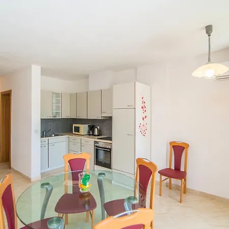 Una 2 Appartement Pula