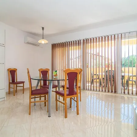 2 Apartment