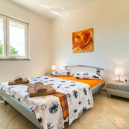Apartment 2 Pula